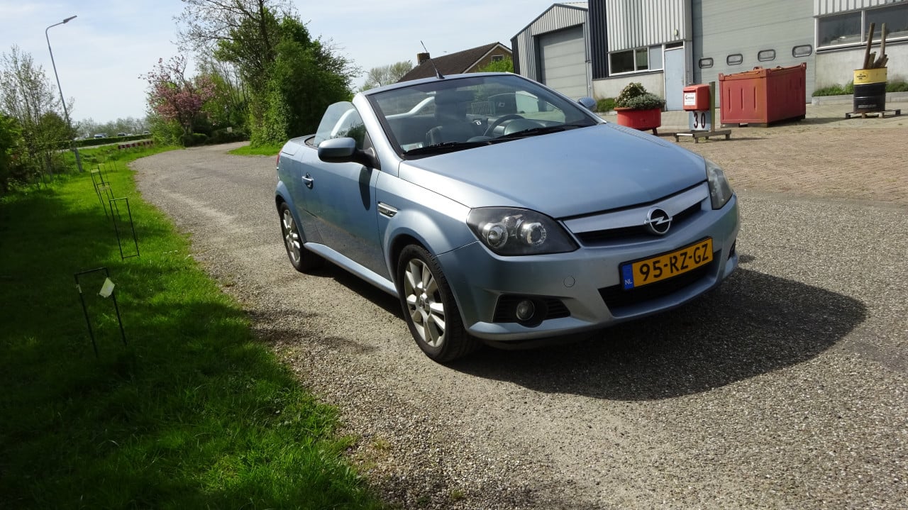 Opel Tigra 1.4