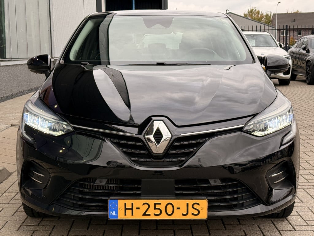 Renault Clio 1.3 tce intens | led | dab | achteruitrijcamera | acc | apple 