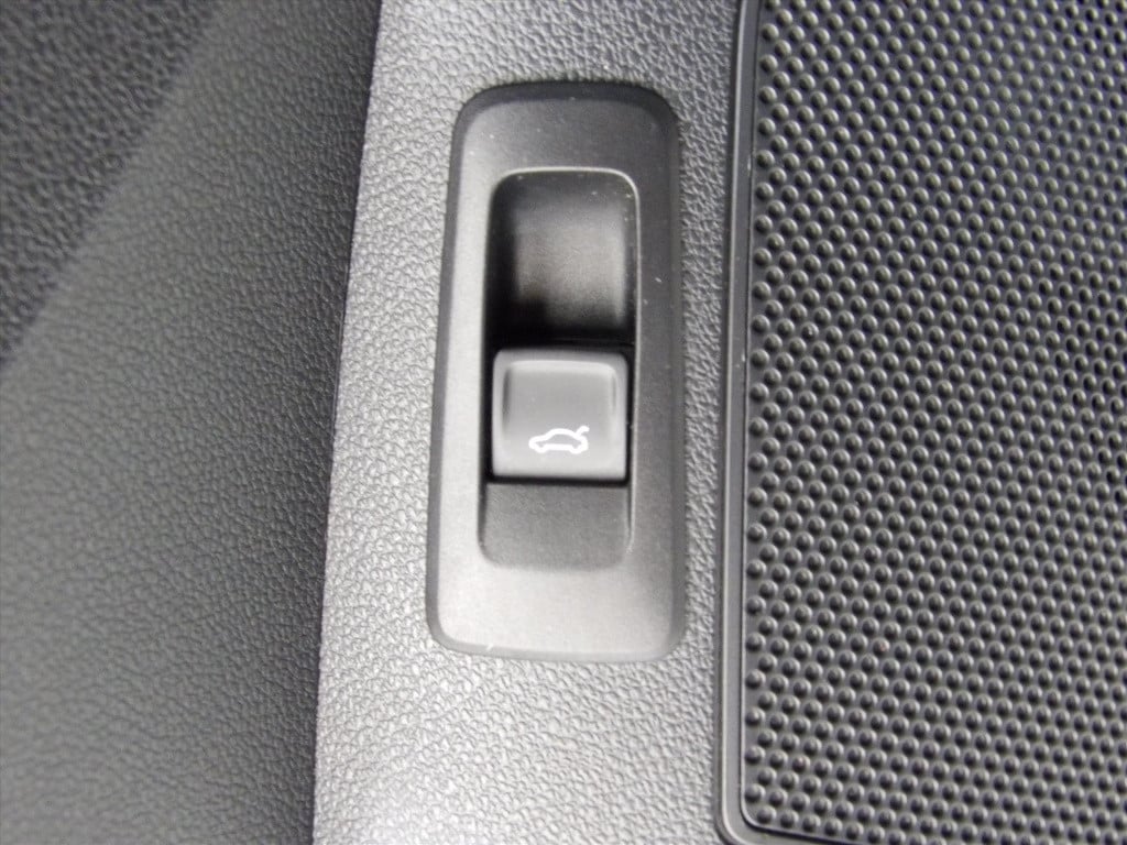 Skoda Karoq 1.5 tsi act greentech 150pk dsg-7 sportline business