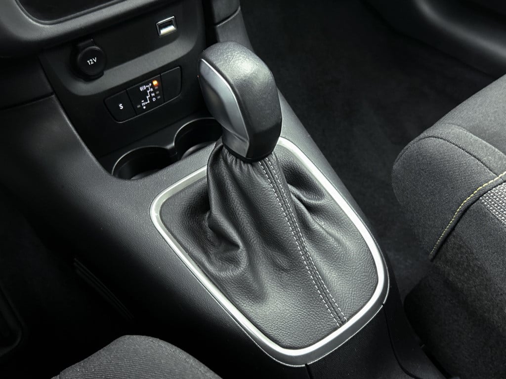 Citroen C3 110pk automaat shine | rijklaar | navigatie | lichtmetalen velge