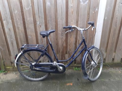Damesfiets GAZELLE 26 inch-3 versn. = GERESERVEERD.