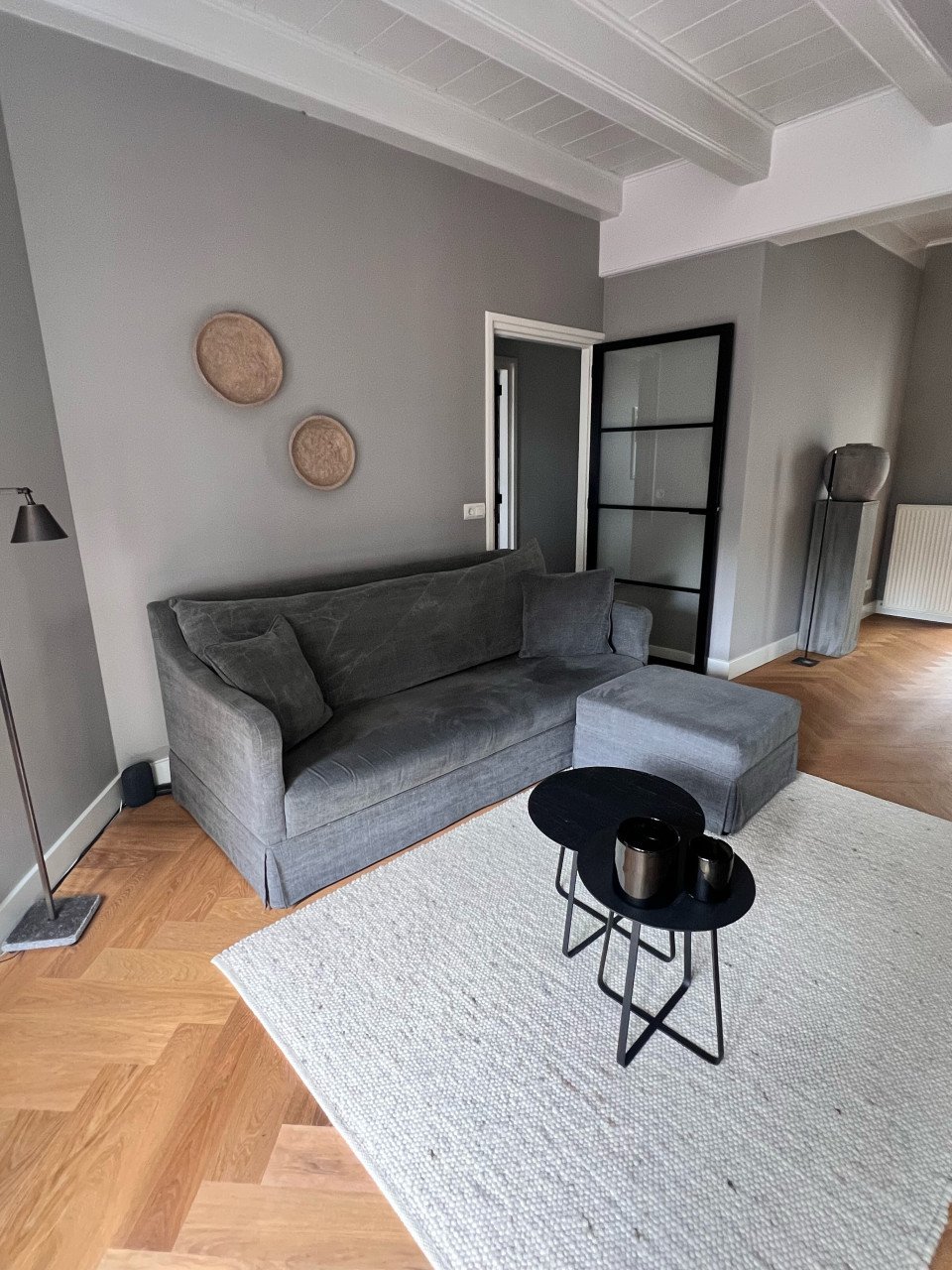Bankstel + fauteuil + hocker