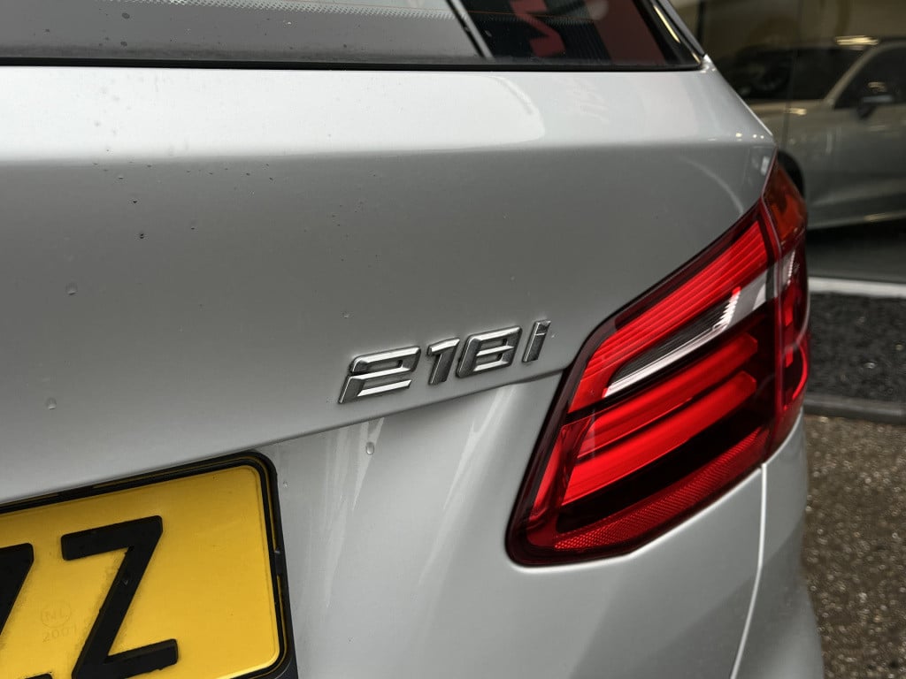 BMW 2-serie active tourer 218i automaat high executive edition | leer | pan