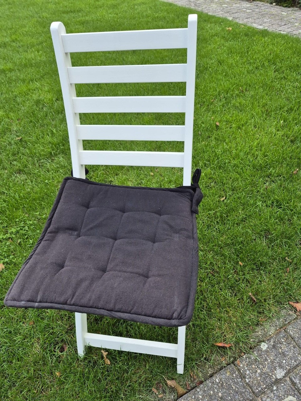 Witte stoeltjes (2x)