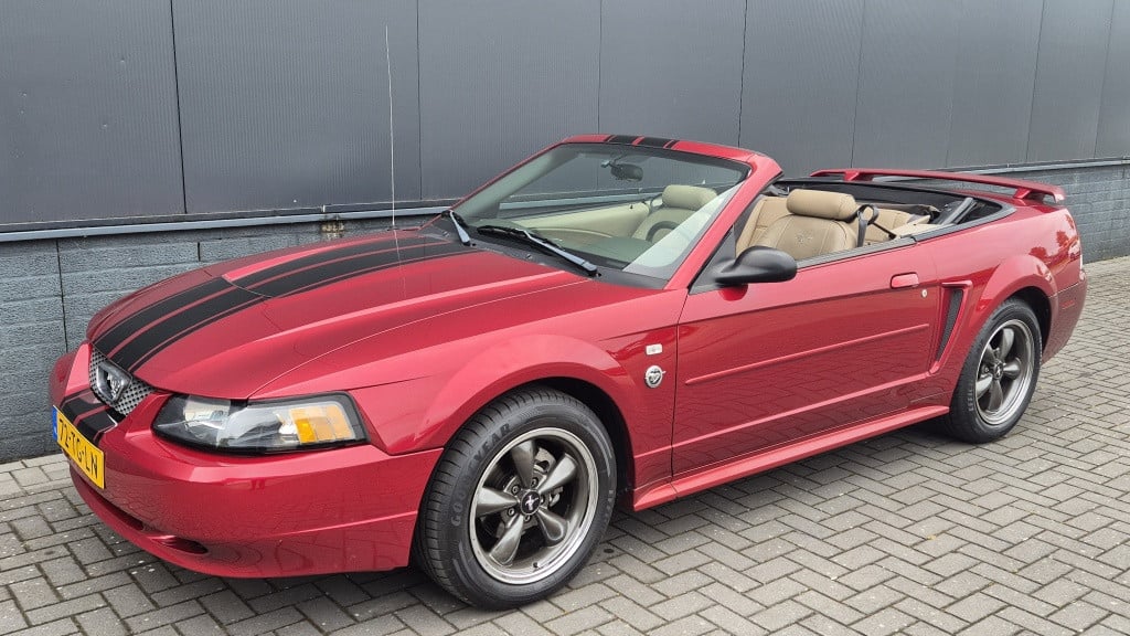 Ford Mustang convertible 40th anniversary 4.0 v6 automatic*cruise*airco*ele
