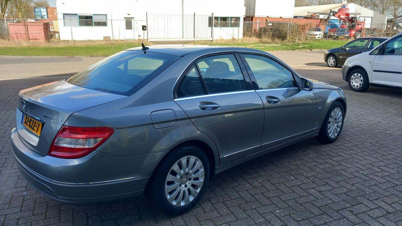 Mercedes C-KLASSE 180 K BlueEFFICIENCY Business Edition Elegance 2010