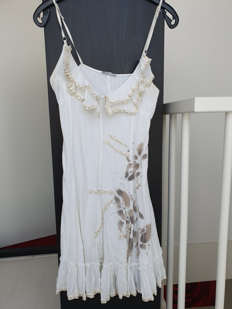 Te koop kleding maat 38-40 tussen 5 en 15 euro