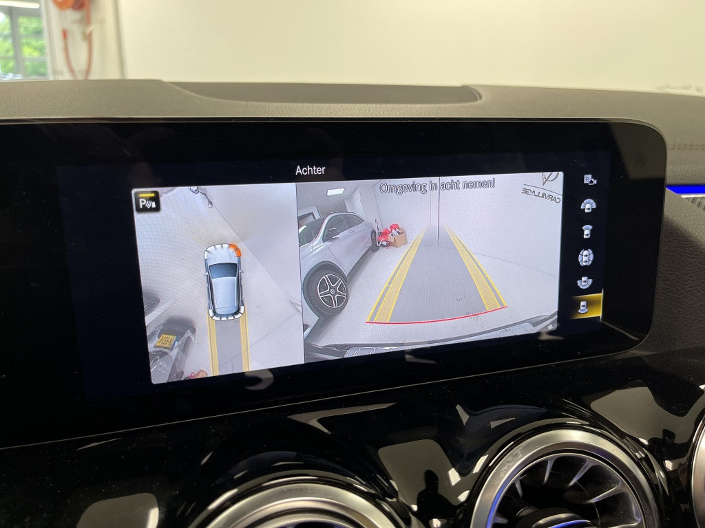 Mercedes-Benz Gla-klasse 250 e amg line | pano | 360 cam | leer | multibeam