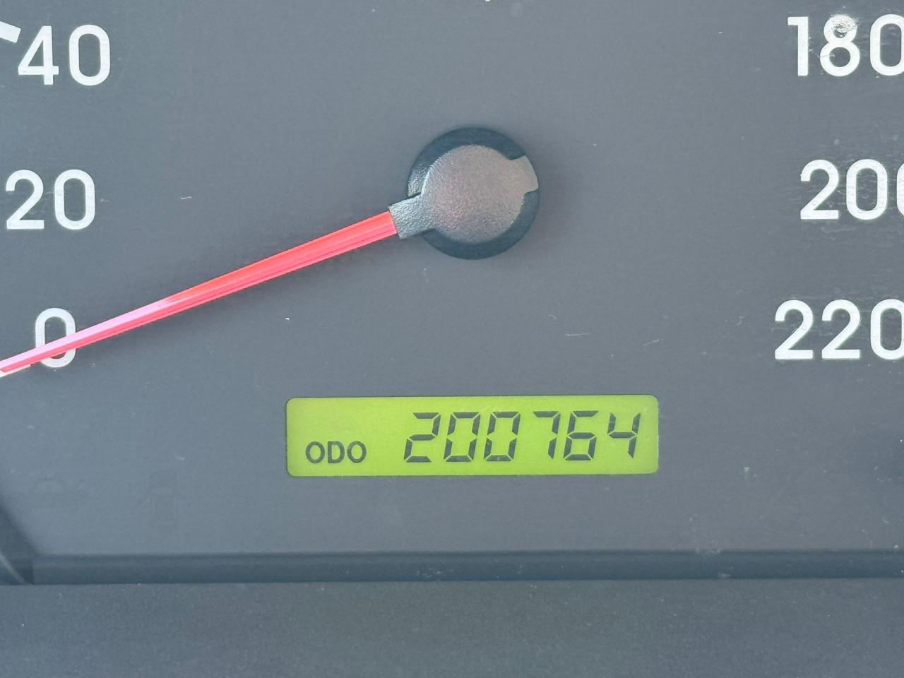 Kia cerato bj 2006 1400 euro