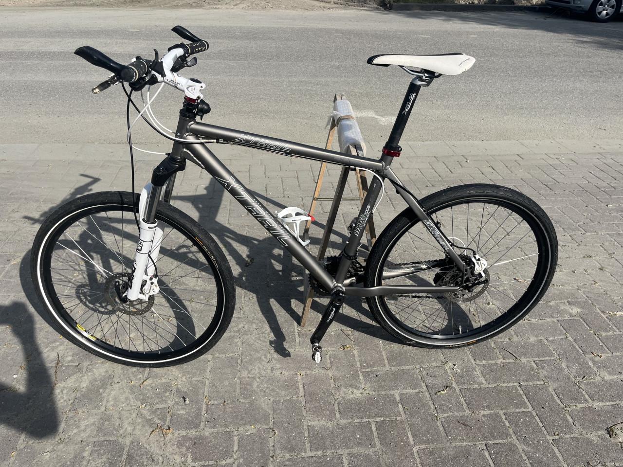 X-trail Mountainbike - 27 versnellingen, Shimano, Rock Shox