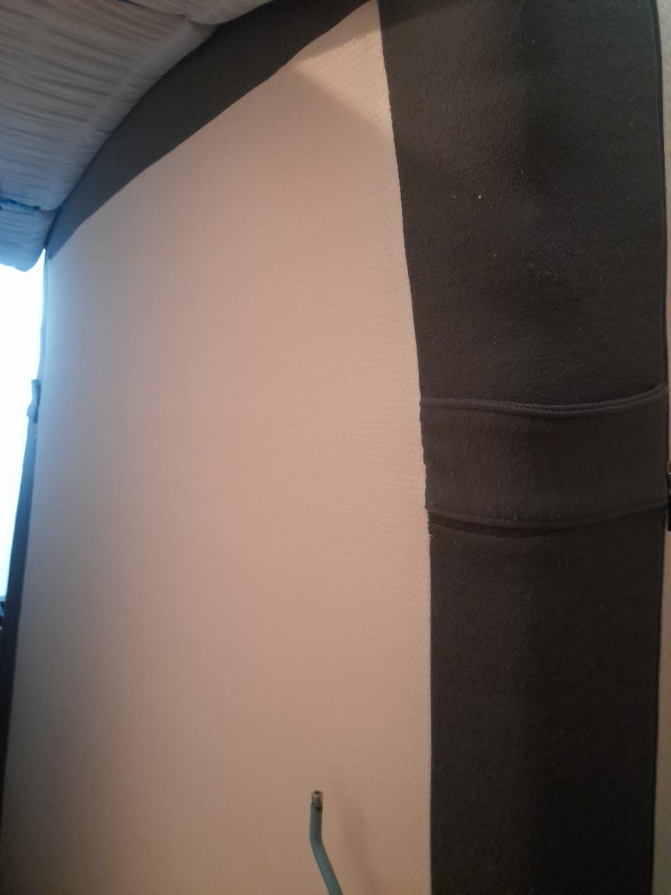 Mooi net matras 140 x 200 x 20 cm ( in goede nette staat )