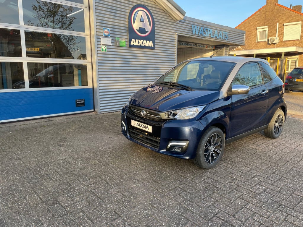 Aixam Coupé brommobiel e premium