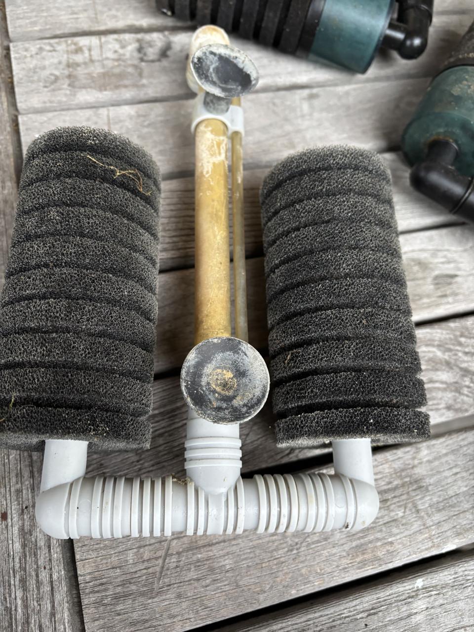 Diverse aquariumspullen /benodigdheden