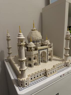 Lego Taj Mahal
