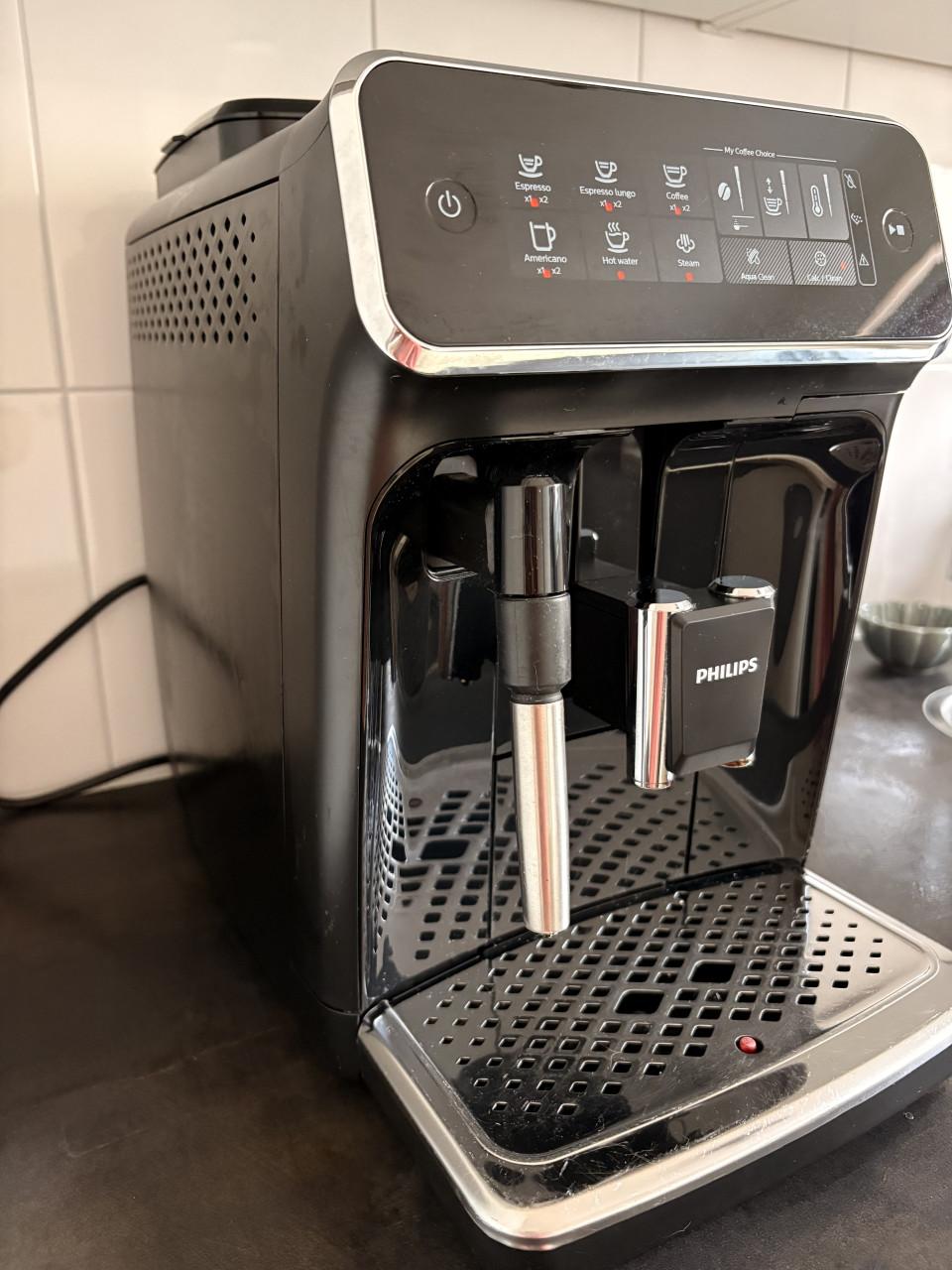 Philips EP3221/40 volautomatische koffiemachine