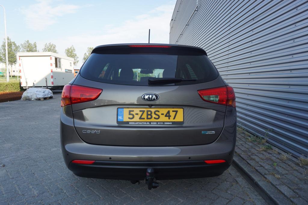 Kia Cee'd sportswagon 1.6 gdi businessline climate / navi / cruise / camera