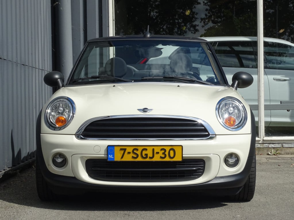Mini One Cabrio mini 1.6 pepper | navi | stoelverwarming