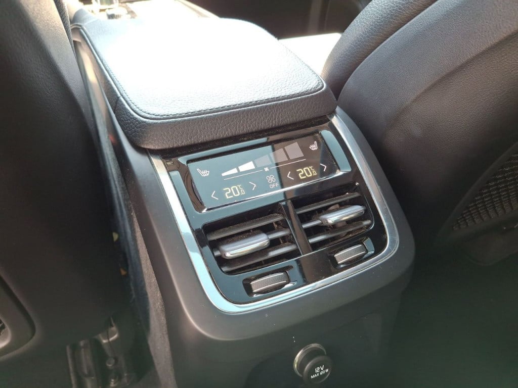 Volvo XC90 2.0 t8 twin engine awd inscription