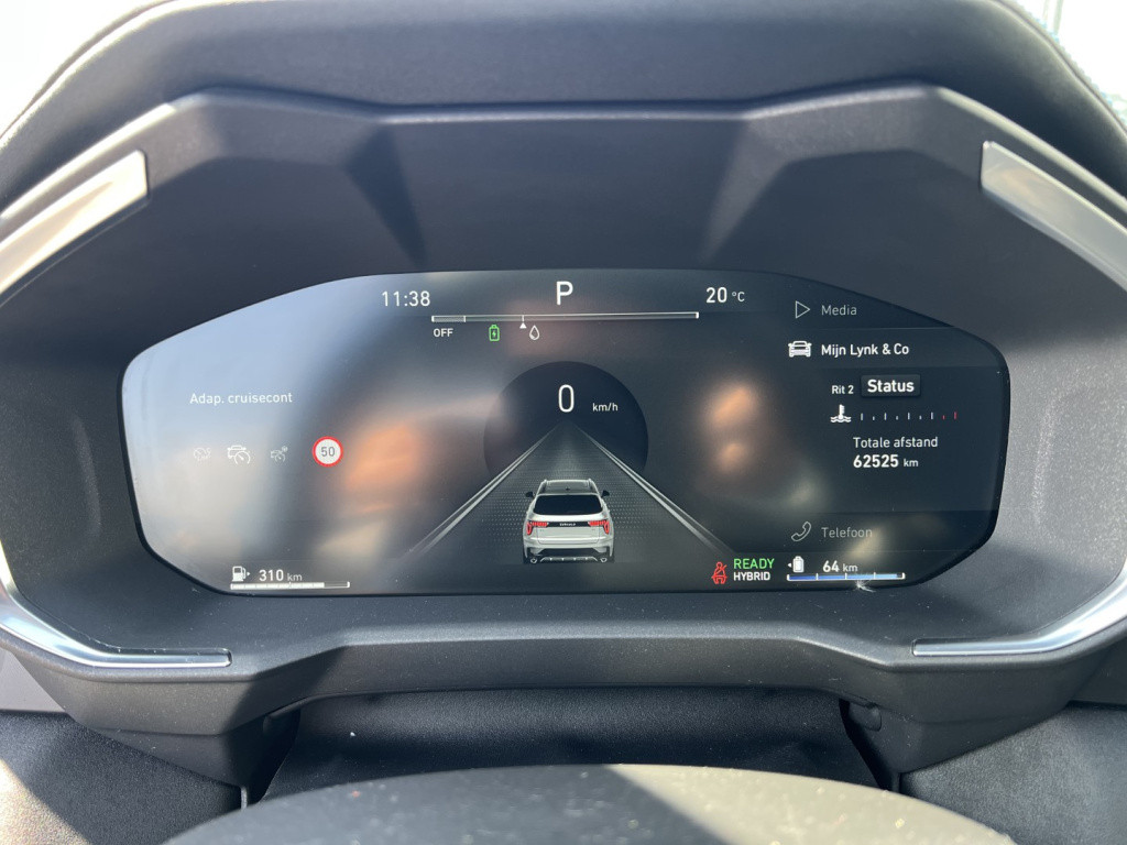 Lynk & Co 01 1.5 261pk plug in hybrid , panodak , 360 gr camera