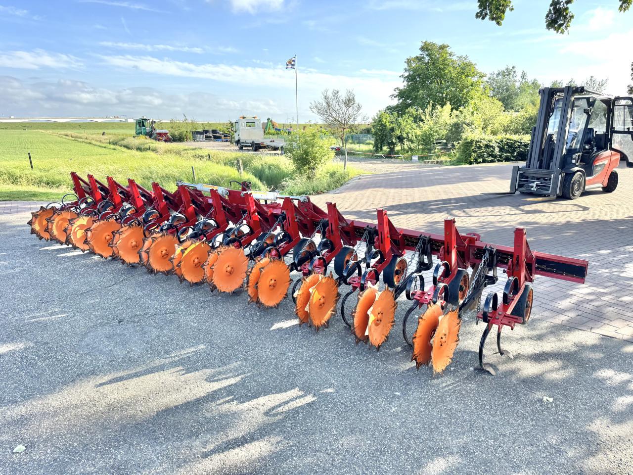 Kongskilde Vibro Beta 12 rijer