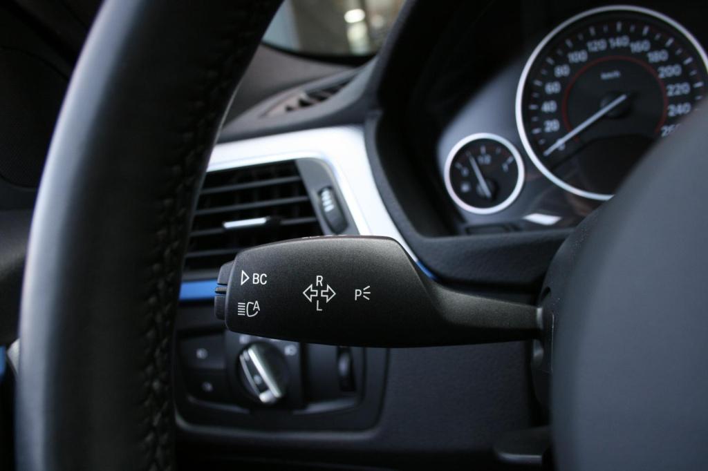 BMW 3-serie touring 340i m sport centennial high executive