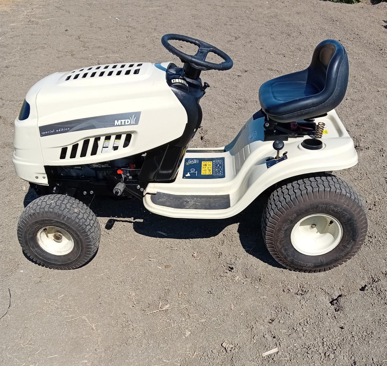 Te koop tuintrekker