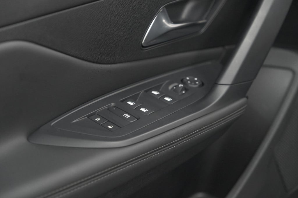 Peugeot 408 puretech allure 130 eat8 | 360 camera | rgr comfortstoelen | ad