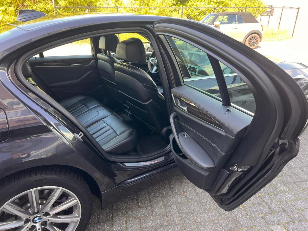 BMW 5-serie 520i High Executive