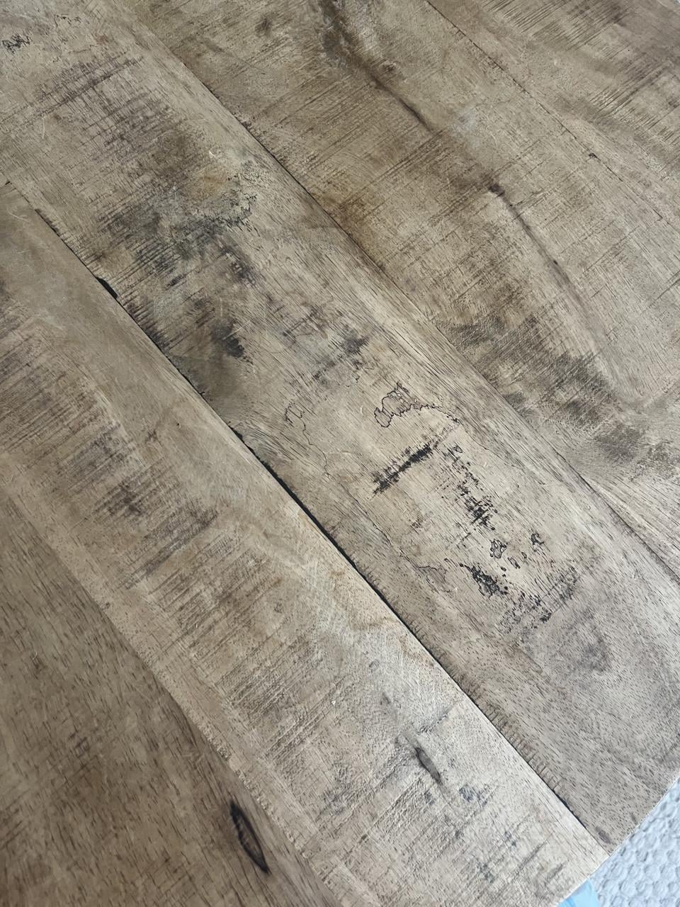 Mangohouten salontafel