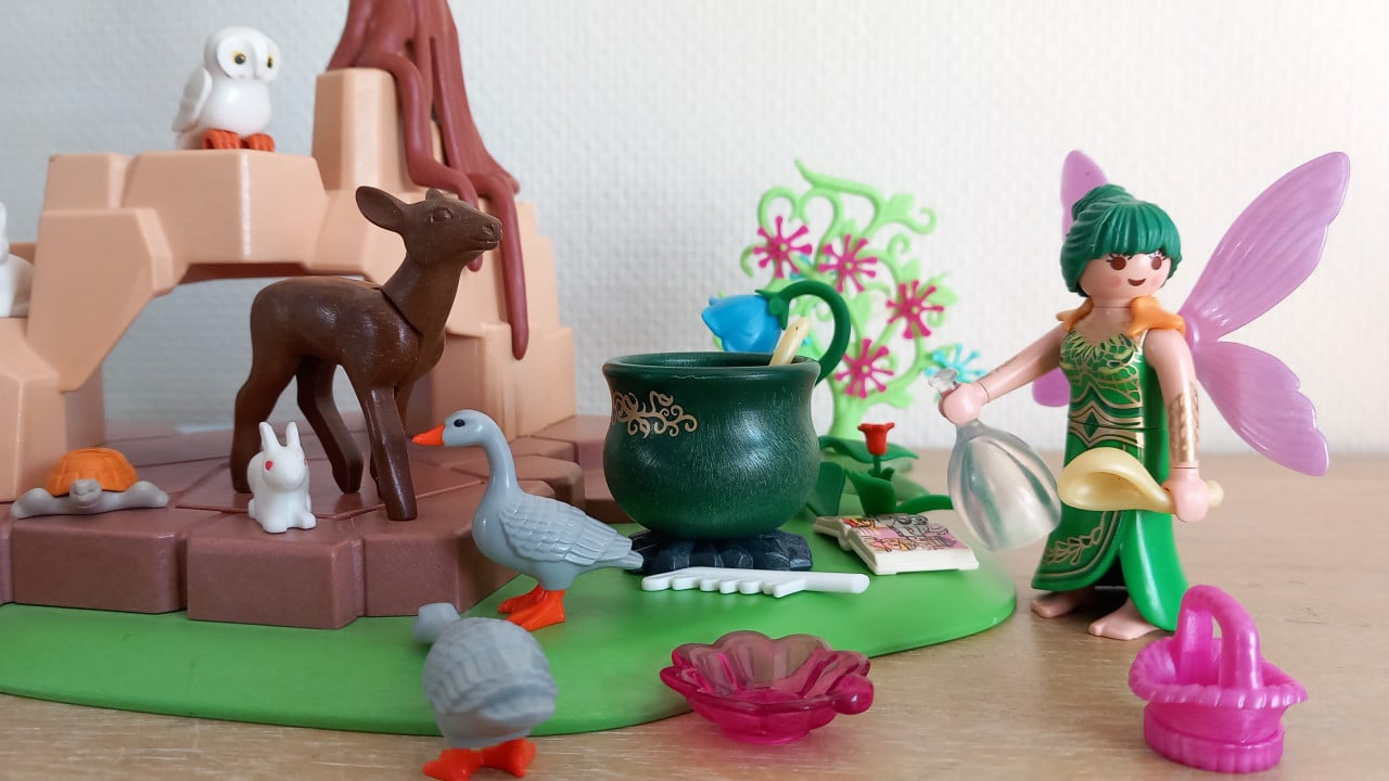 Playmobil fee in dierenbos setnr 5447