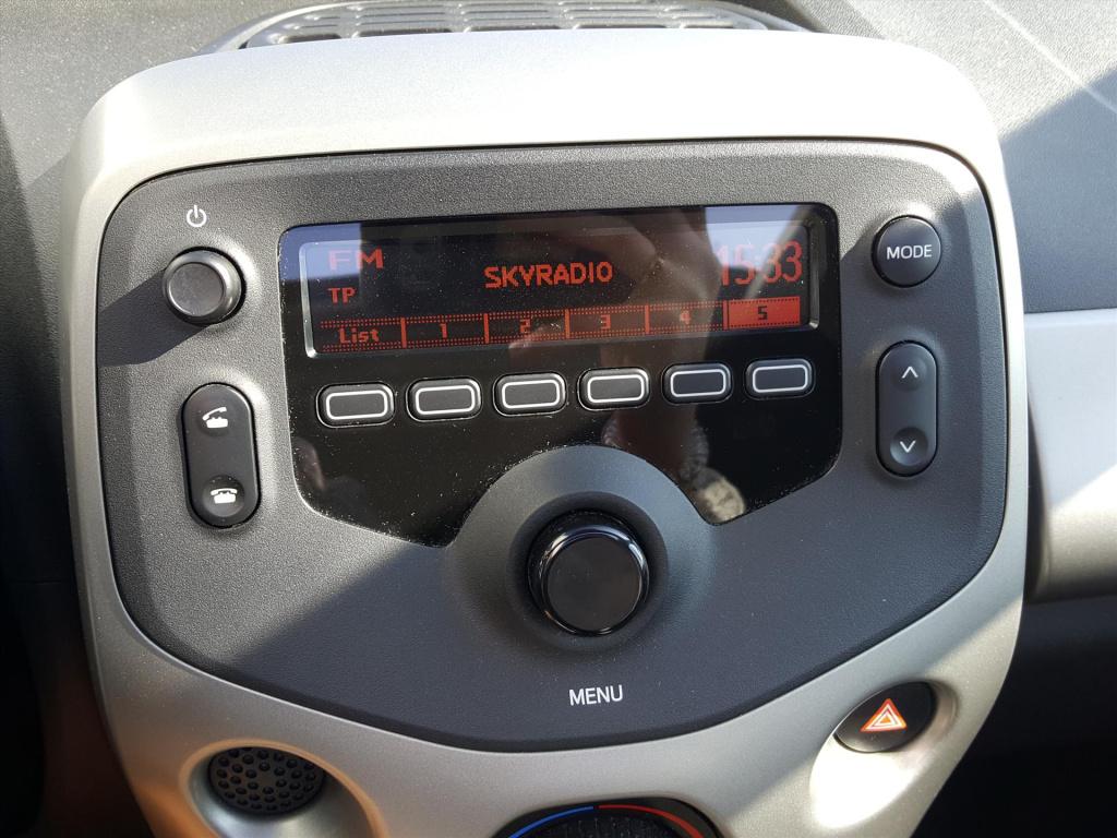 Peugeot 108 1.0 e-vti 68pk 5d top! active | bluetooth bellen en muziek stre