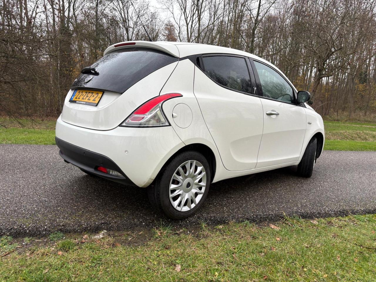 Lancia Ypsilon 0.9 TwinAir GOLD |AUT|CRUISE|A-LABEL