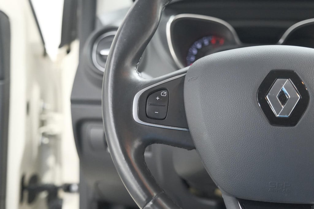 Renault Captur tce 90 intens | trekhaak | camera | navigatie | parkeersenso