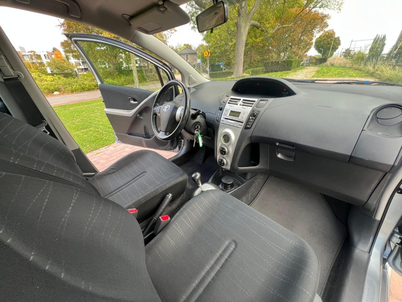Toyota Yaris 1.3 VVTi Luna|AUTOMAAT|80.000 KM NAP |NL AUTO |