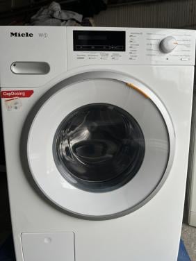 Miele WMB 120 WCS W1 Wasmachine 8 kg. 1600 toren nauwelijks gebruikt