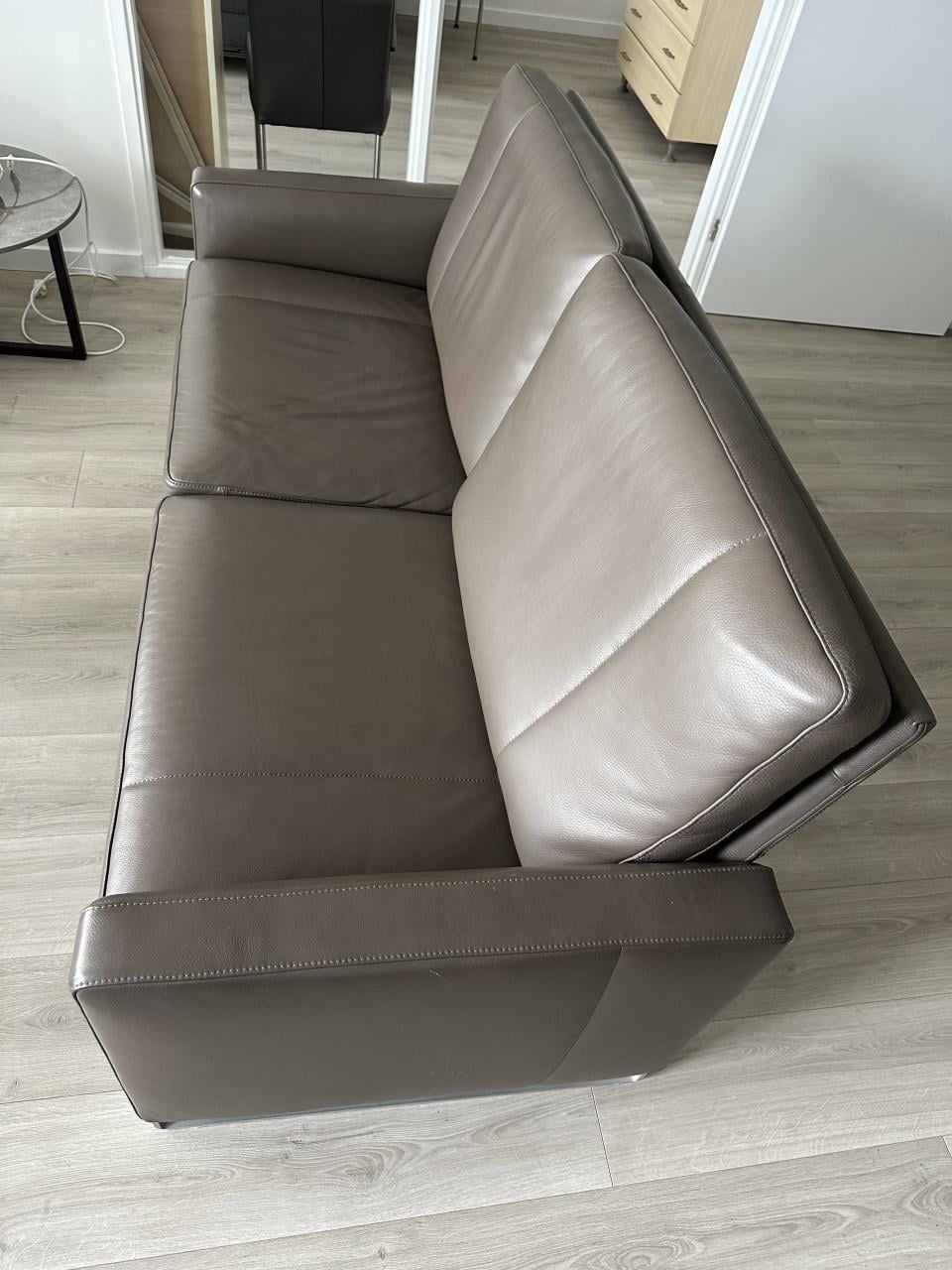 Mooie lederen bank - kwaliteitsleer - bruin