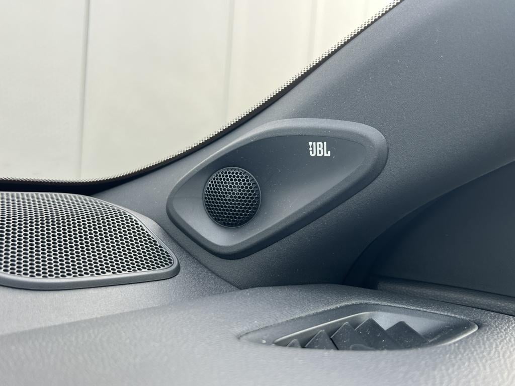 Toyota Yaris 1.5 hyb. executive