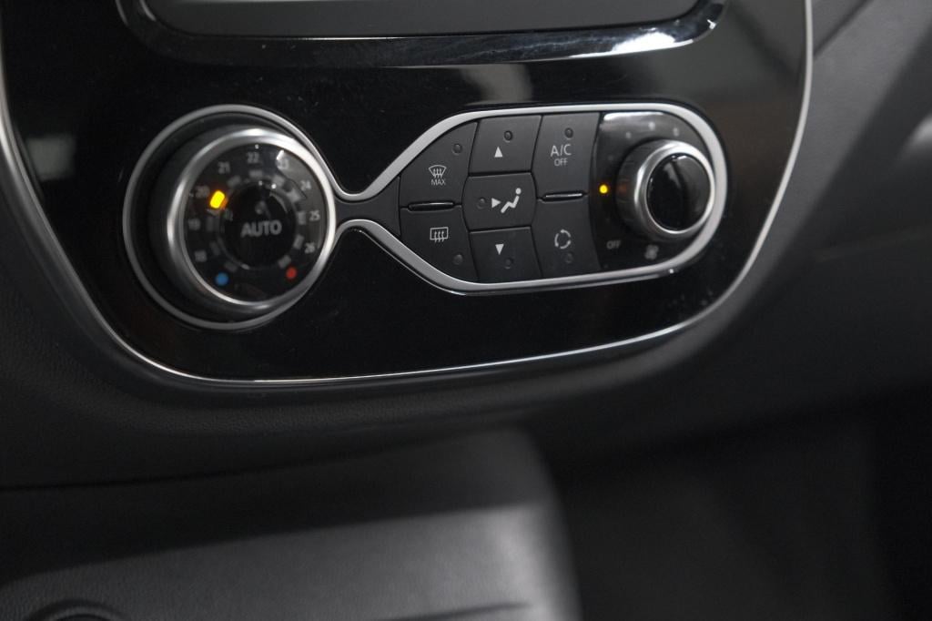 Renault Captur tce 120 edc intens | camera | stoelverwarming | navigatie | 