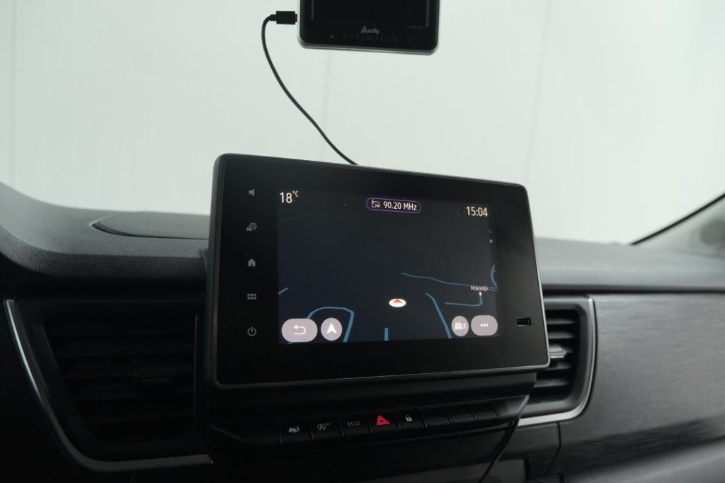 Renault Trafic 2.0 dci 110 t30 l2h1 work edition | trekhaak | camera | navi