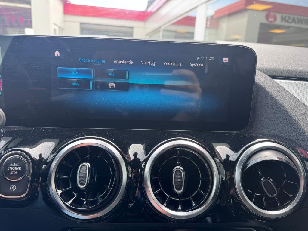 Mercedes-Benz Gla-klasse 180 business solution