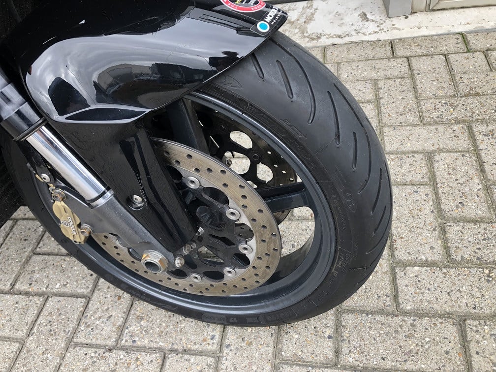 Aprilia SL1000 Falco, mooie sportieve motor, LeoVinci uitlaten €1895,-