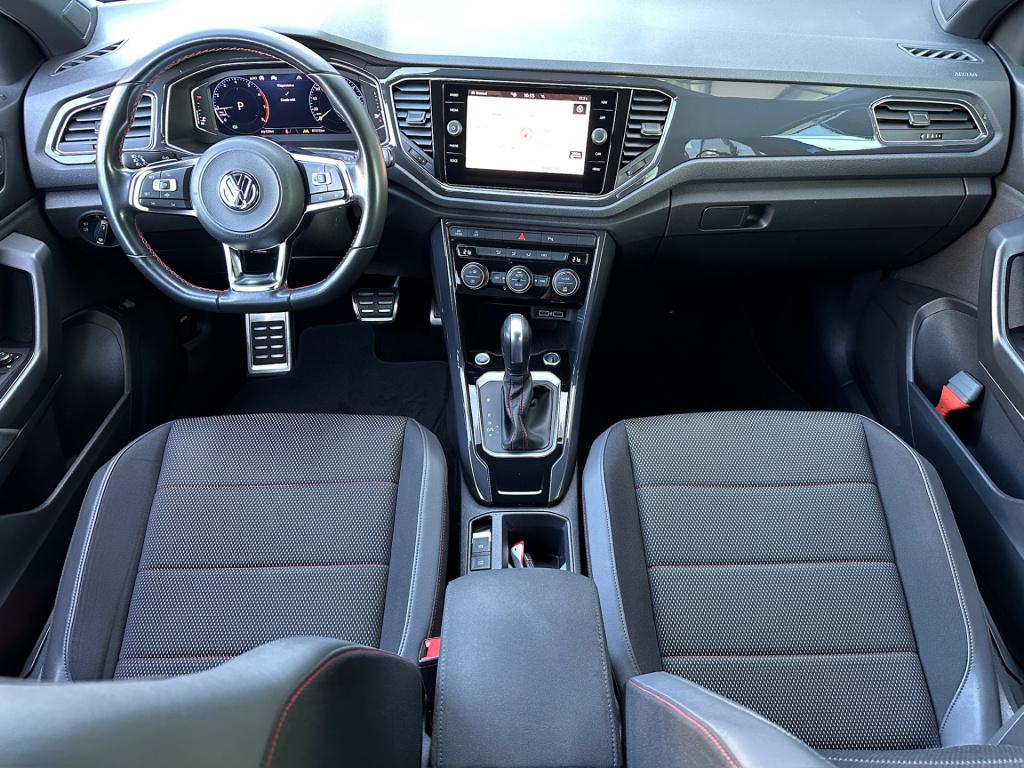 Volkswagen T-roc 1.5 tsi 150pk dsg r-line sport | trekhaak | camera | keyle