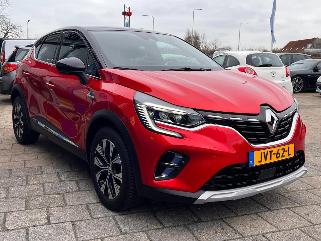 Renault Captur 1.3 tce 140 aut, intens met vele opties, camera, zelf sturen