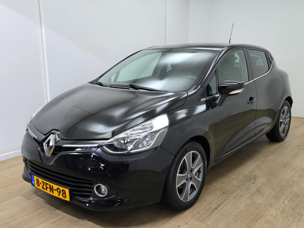 Renault Clio occasion zuinige auto en cruisecontrol | tweedehands renault c