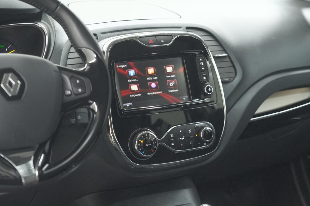 Renault Captur 0.9 tce dynamique | trekhaak | camera | parkeersensoren
