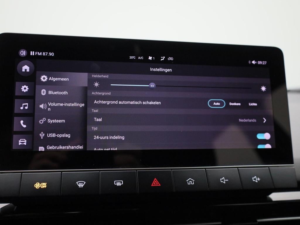 MG Mg4 51 kwh standard | automaat | climate control | apple carplay / andro