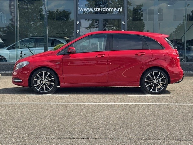 Mercedes-Benz B-Klasse 180 ambition | spiegelpakket | nightpakket | zitcomf