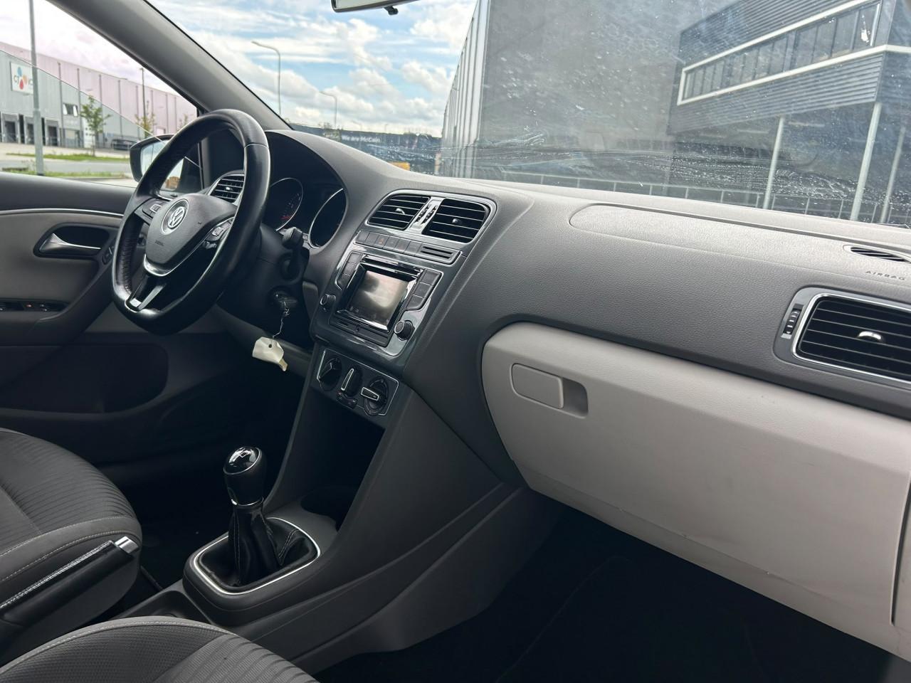 Volkswagen Polo 1.2 TSI Comfortline|CRUISE CONTR|APK|AIRCO|