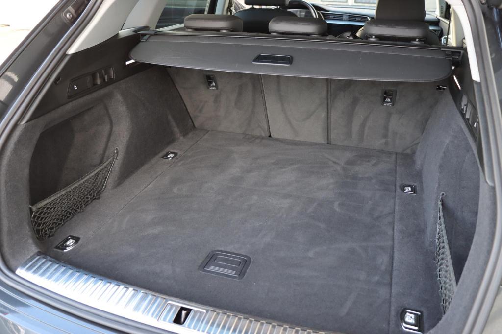 Audi E-tron e-tron 50 quattro launch edition plus 71 kwh 313pk pro line