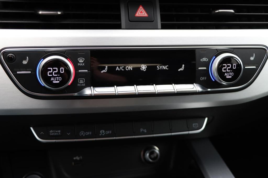 Audi A4 avant 40 tfsi s edition 190pk s tronic